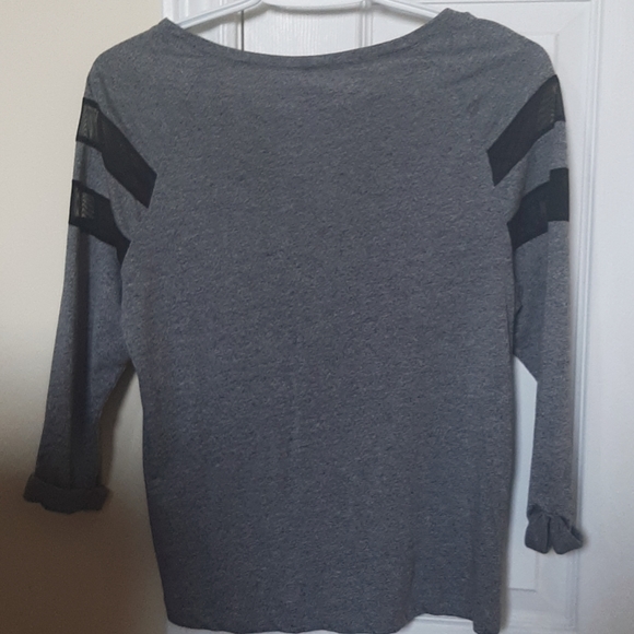 H&M grey mesh cutout top - Picture 2 of 6